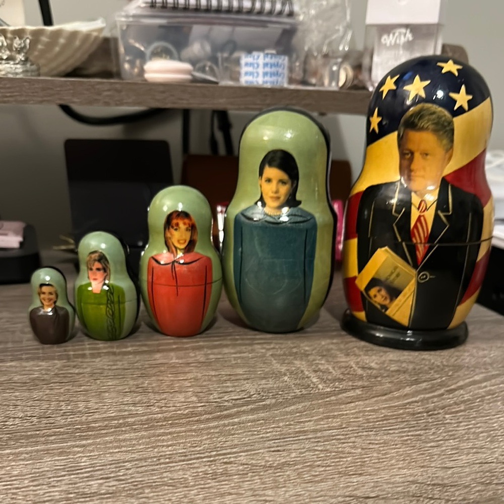 Patriotic Nesting Dolls Set